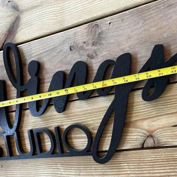 Wood sign WINGS STUDIO Black - Picture 6 of 6